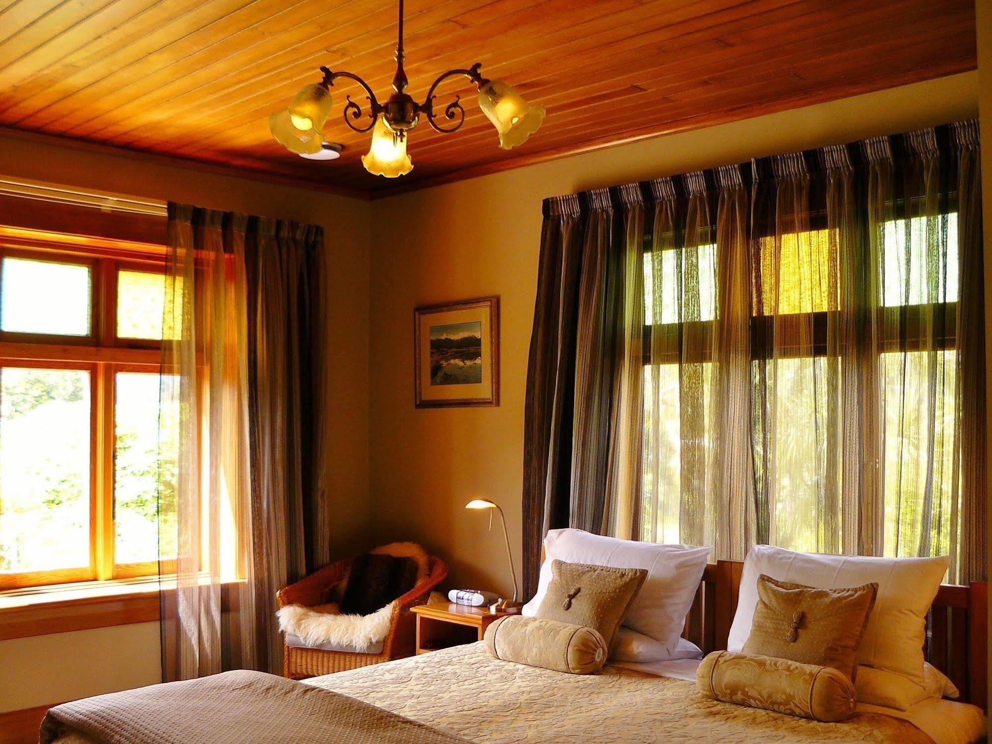 Holly Homestead B&B Franz Josef Exterior photo